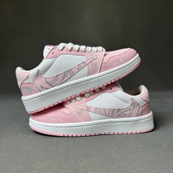 کتونی نایک جردن ترویس نورسفیس صورتی - 301159