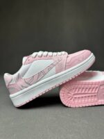 کتونی نایک جردن ترویس نورسفیس صورتی - 301159 - Image 5