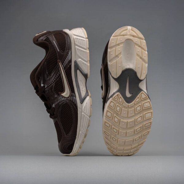 کتونی نایک V5 RNR قهوه ای - 301171