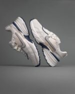 کتونی نایک وی تو کی سفید سرمه ای - 301208 - Image 4