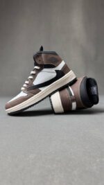 کتونی نایک ترویس موکا سفید قهوه ای - 301212 - Image 3