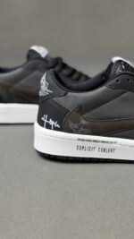 کتونی نایک ترویس یوتوپیا - 301213 - Image 3