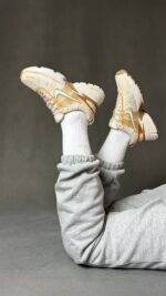 کتونی نایک V2K (وی تو کی) کرم - 301227 - Image 2