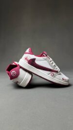 کتونی نایک ترویس استاسی زرشکی - 301230 - Image 3